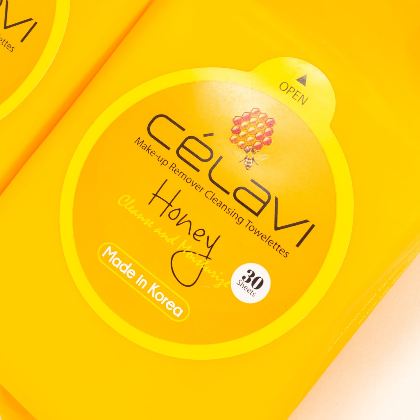 Celavi Honey Makeup Remover Cleansing Wipes (Pack of 2)